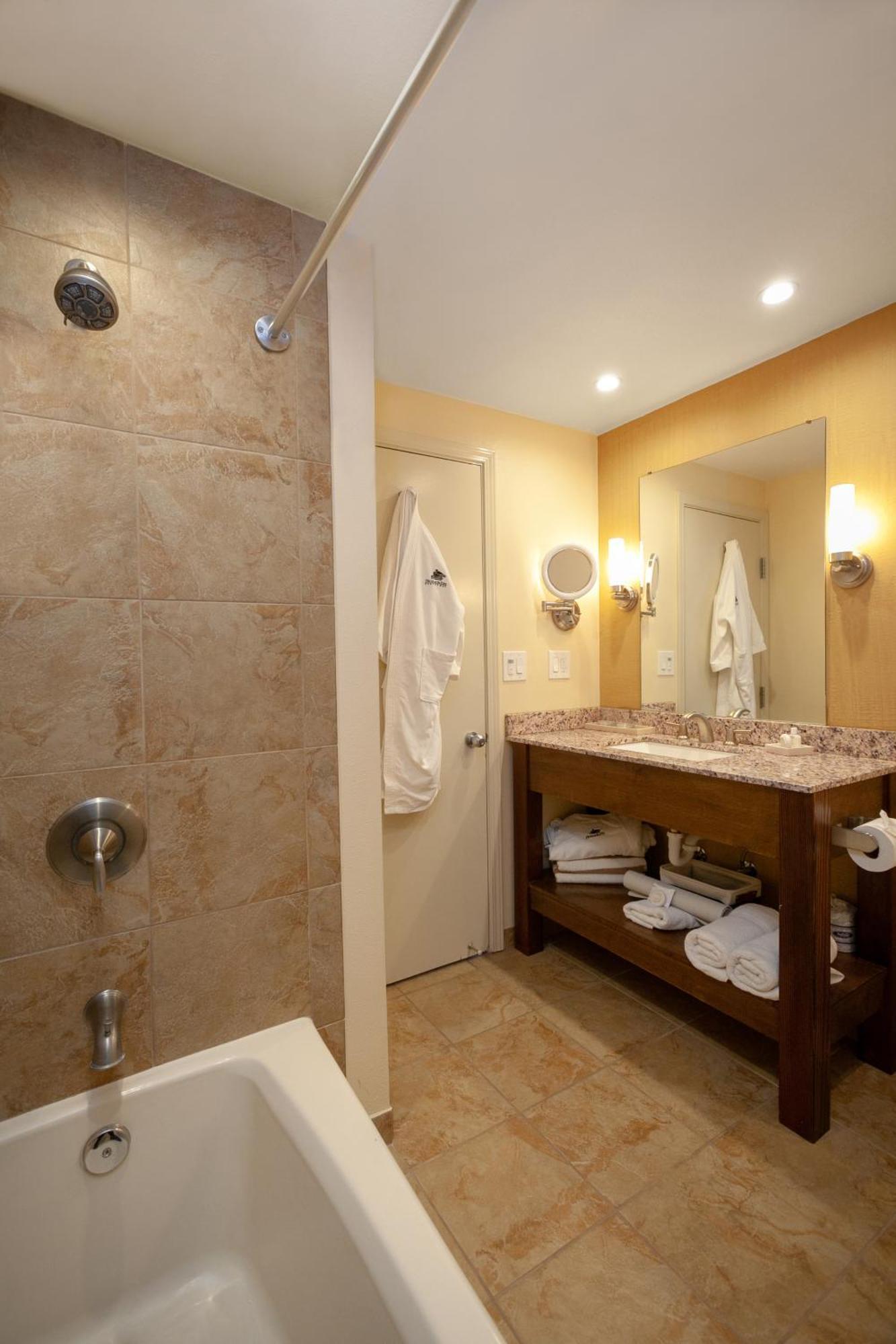 The At The Tides Hotel 3*